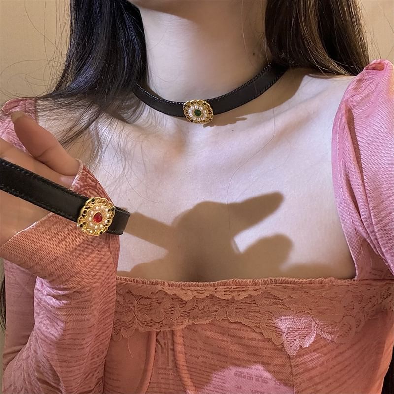 Choker Beaded