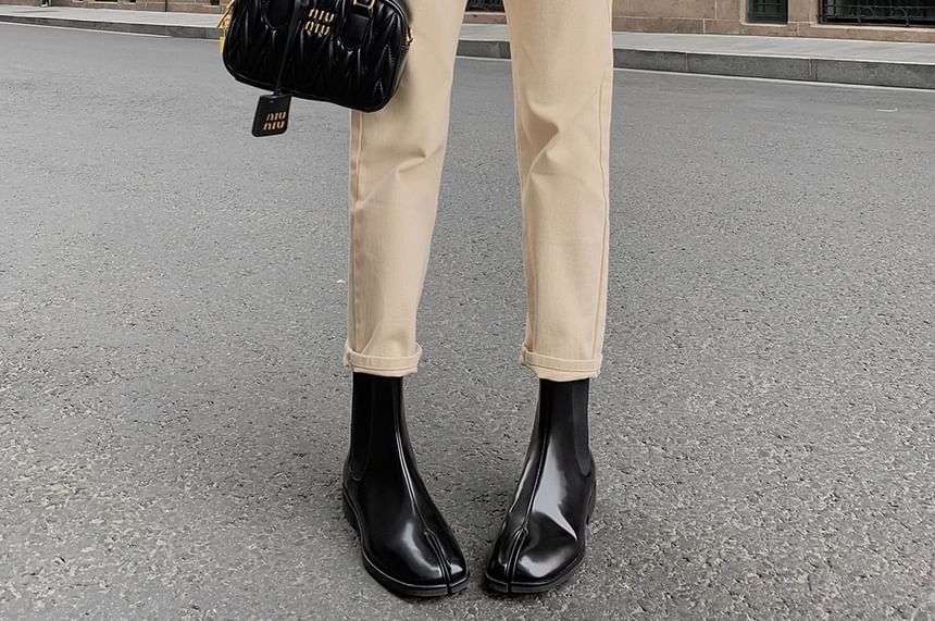 Chunky Heel Split Toe Plain Genuine Leather Short Chelsea Boots