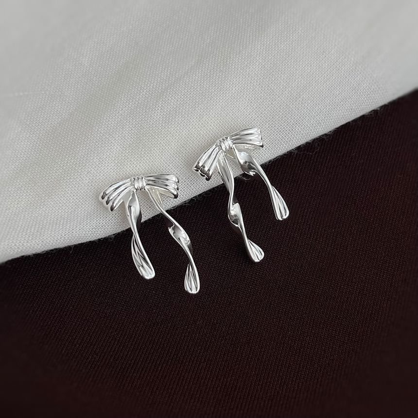 Bow Clip-On Earring