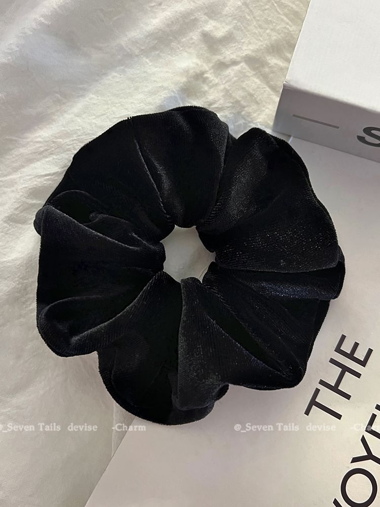 Velvet Scrunchie