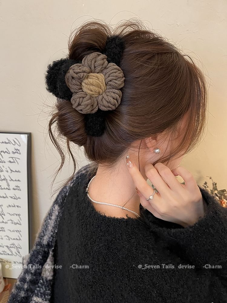 Floral Yarn Chenille Hair Claw Clip