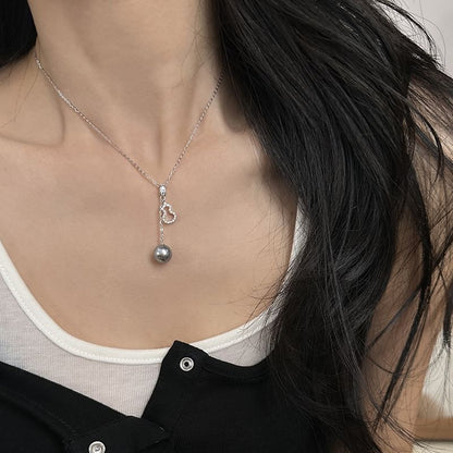 Faux Pearl Gourd Rhinestone Pendant Necklace