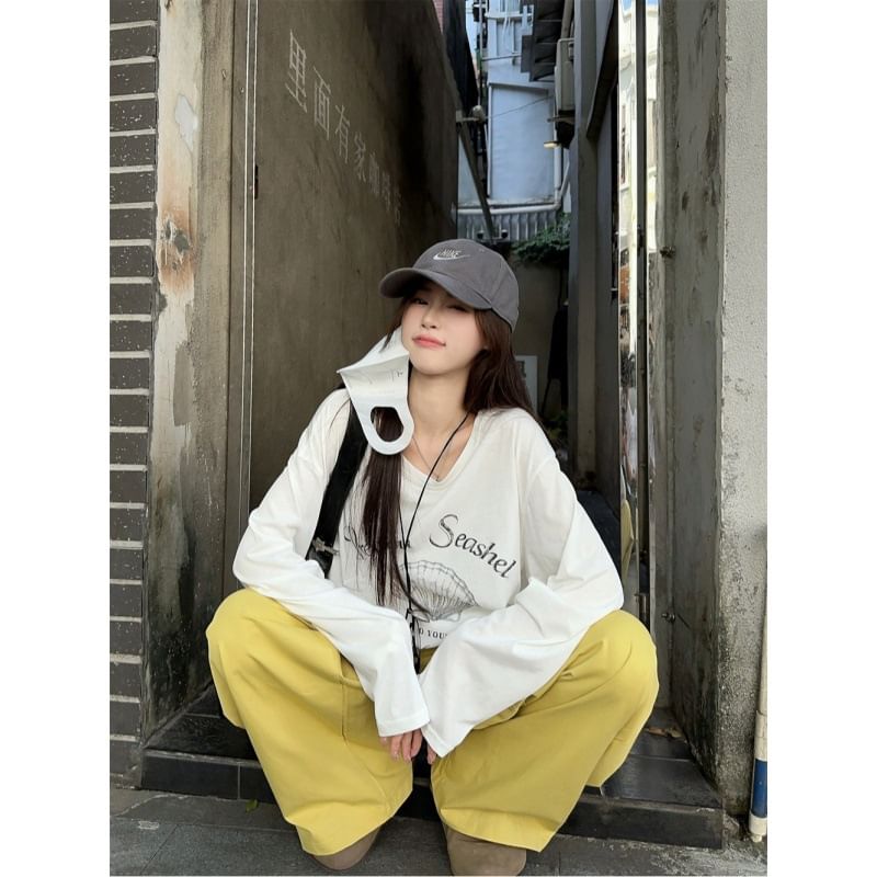 Long Sleeve Cold-Shoulder Graphic & Lettering Print Loose-Fit Pullover / High Waist Loose-Fit Wide-Leg Cargo Pants