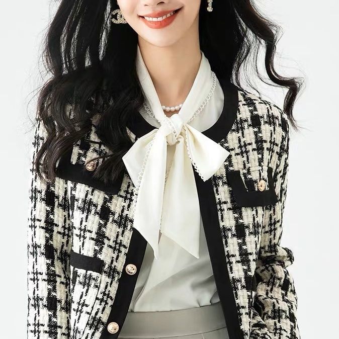 Round Neck Houndstooth Tweed Button Cropped Jacket