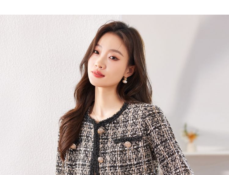 Round Neck Tweed Cropped Button Jacket