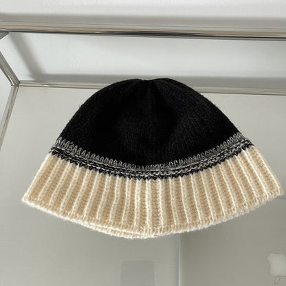 Two-Tone Knit Bucket Hat