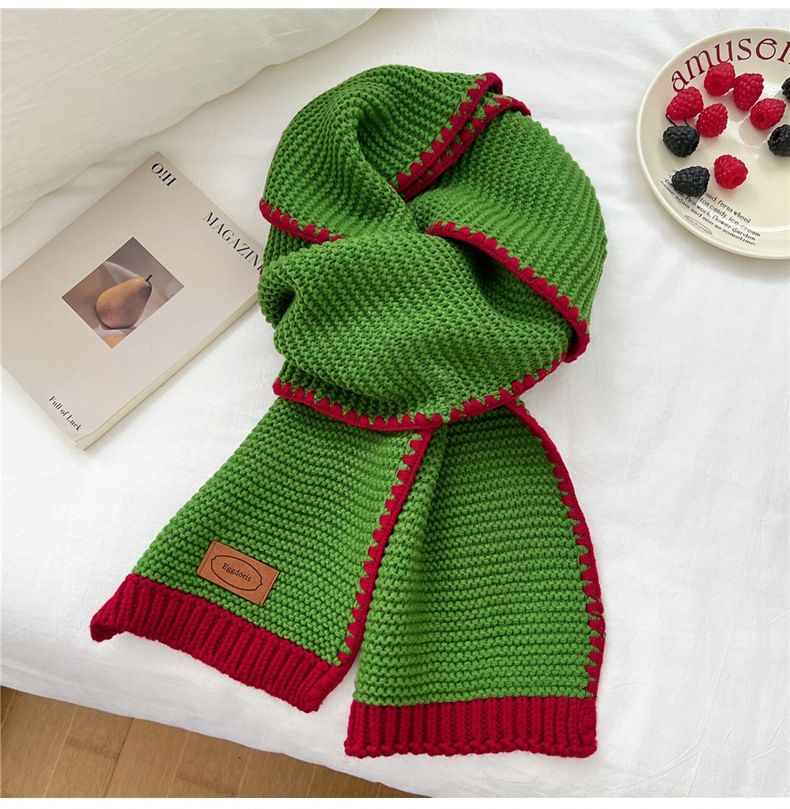 Two-Tone Knit Scarf