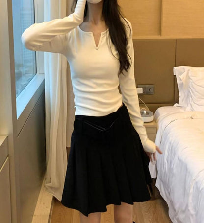 Long-Sleeve Notched Plain T-Shirt