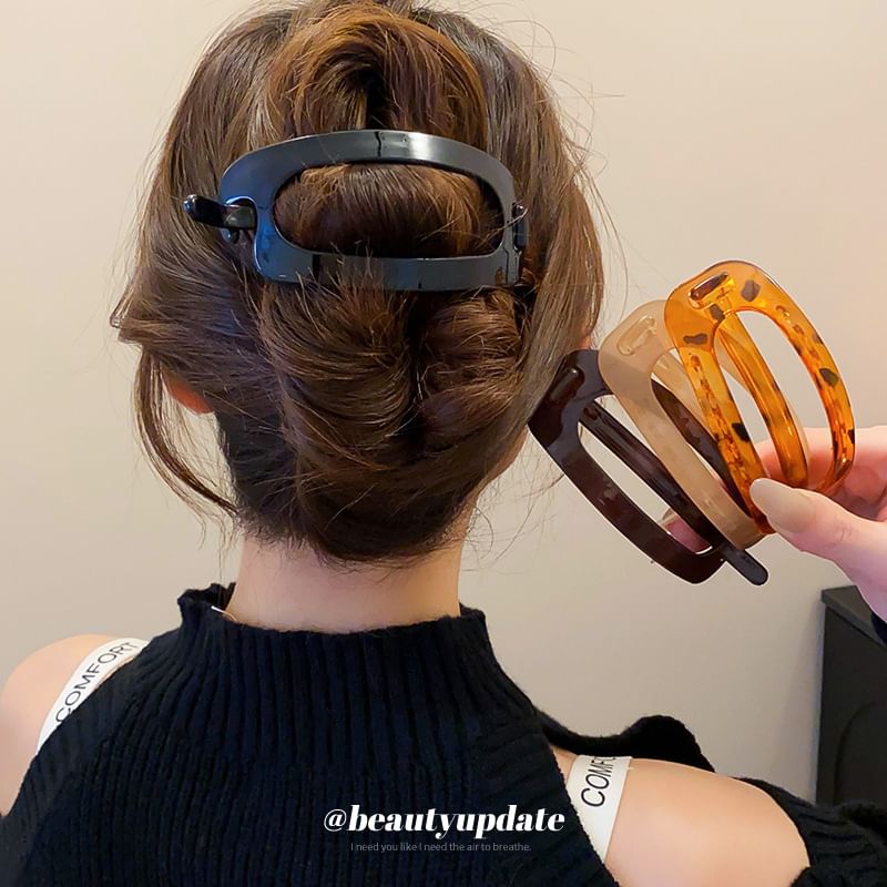 Cutout Hair Clip