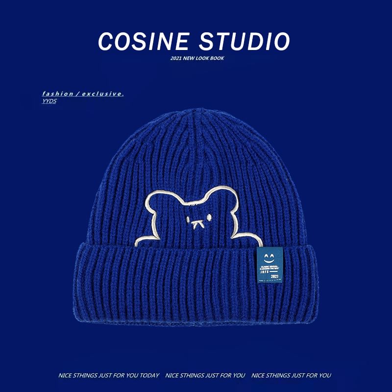 Embroidered Plain Bear Beanie /