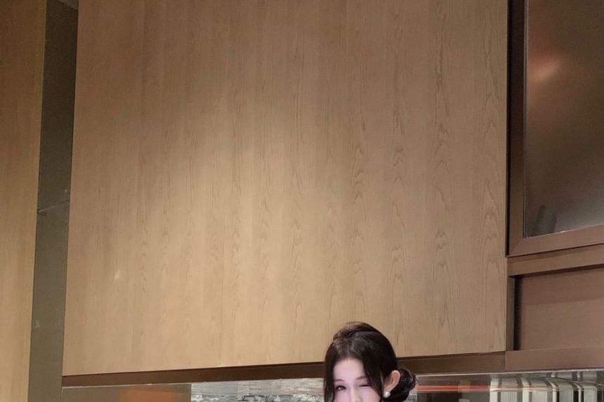 Button-Up Tweed Jacket / Crop Camisole Top