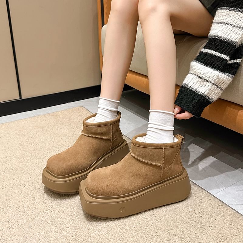 Fleece-Lined Platform Short Snow Boots
