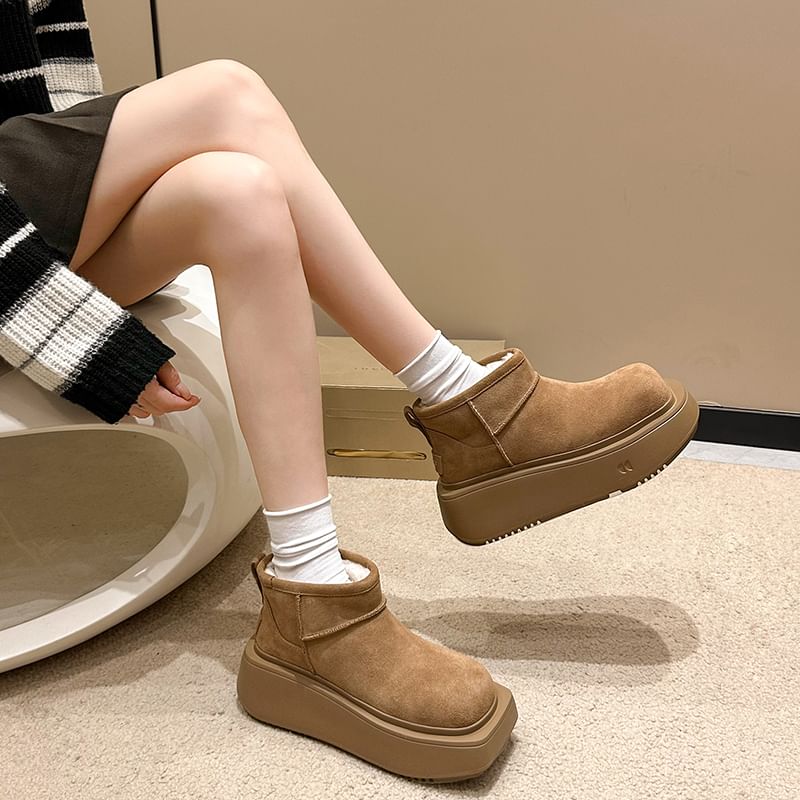 Fleece-Lined Platform Short Snow Boots