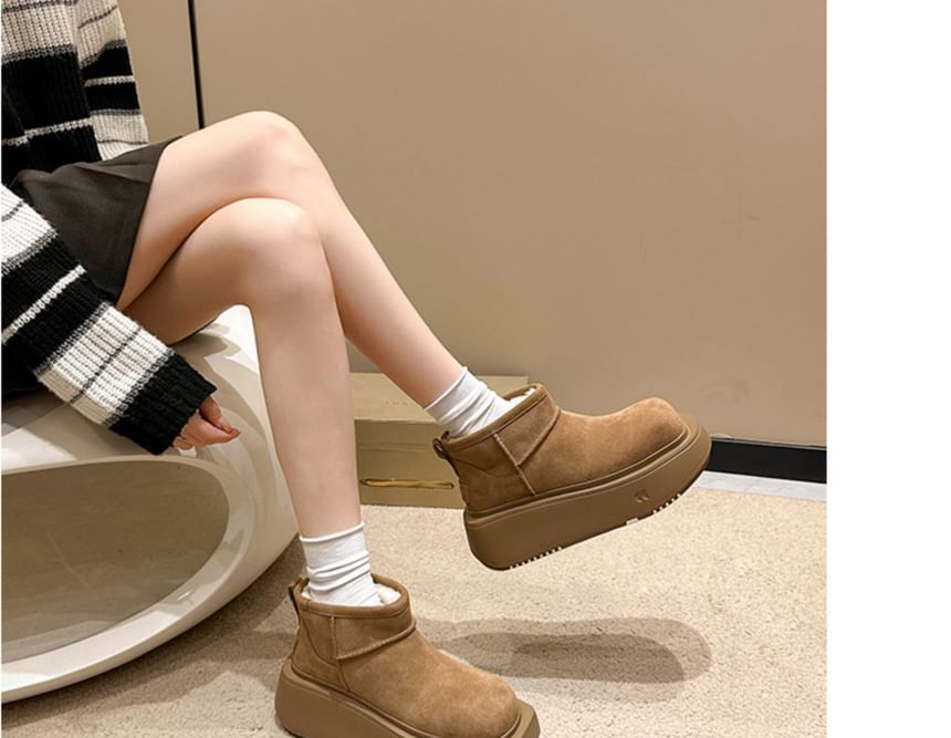 Fleece-Lined Platform Short Snow Boots