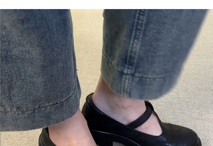 Platform T-Strap Plain Faux Leather Mary Jane Shoes
