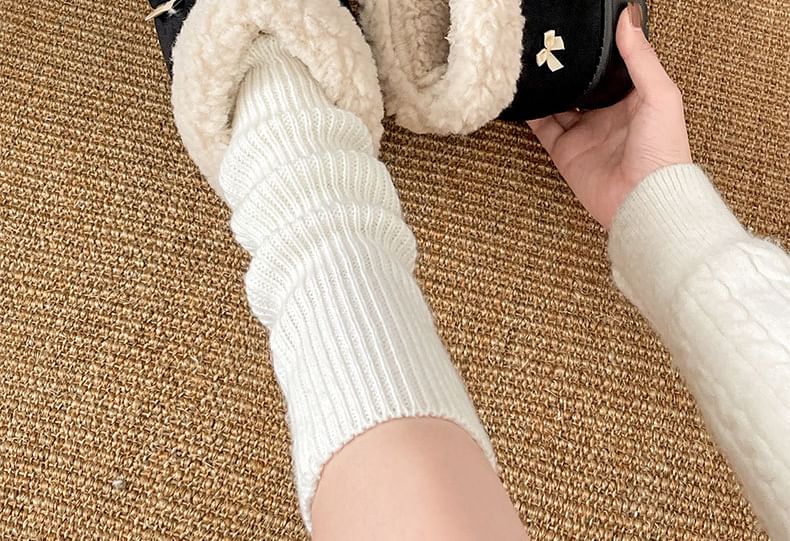 Short Fleece-Lined Snow Platform Bow Boots