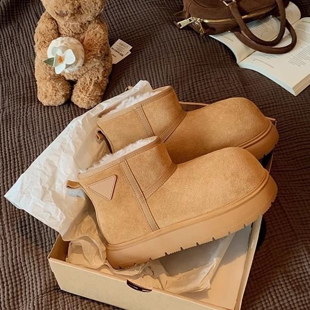 Platform Plain Short Snow Boots