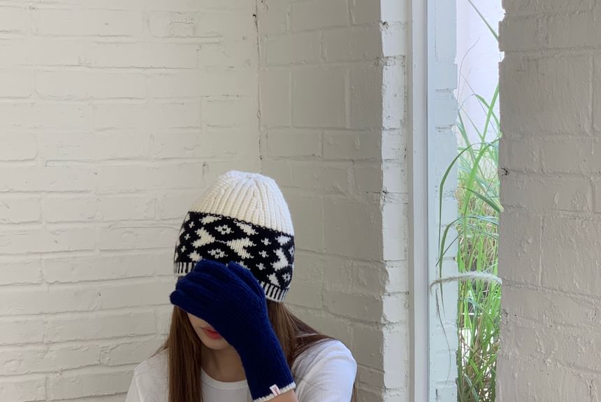 Beanie Patterned Knit