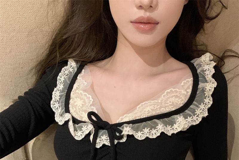 Neck Top Scoop Lace Crop Long Trim Sleeve Plain