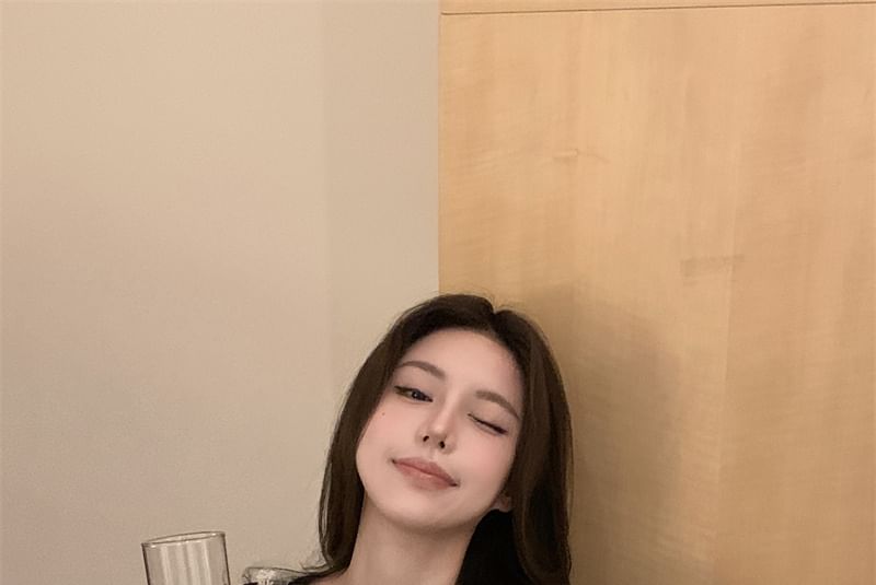 Neck Top Scoop Lace Crop Long Trim Sleeve Plain