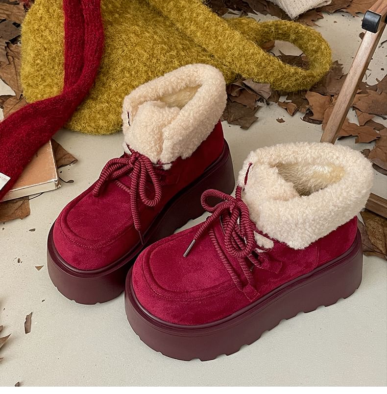 Platform Lace-Up Short Snow Boots