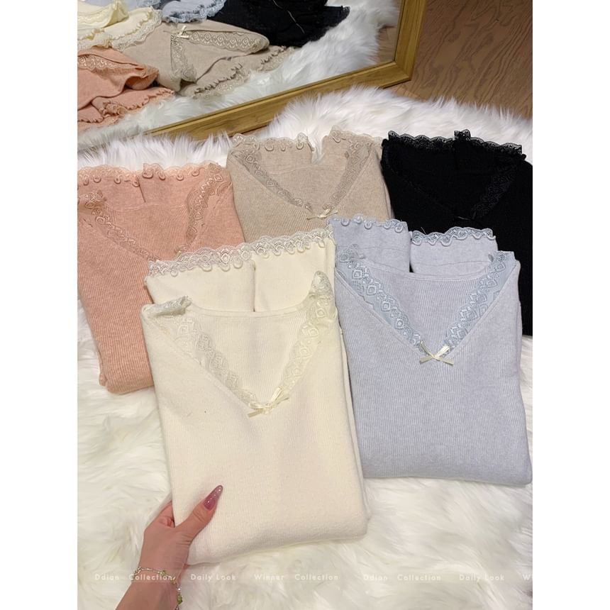 Lettuce Edge Lace Knit Top