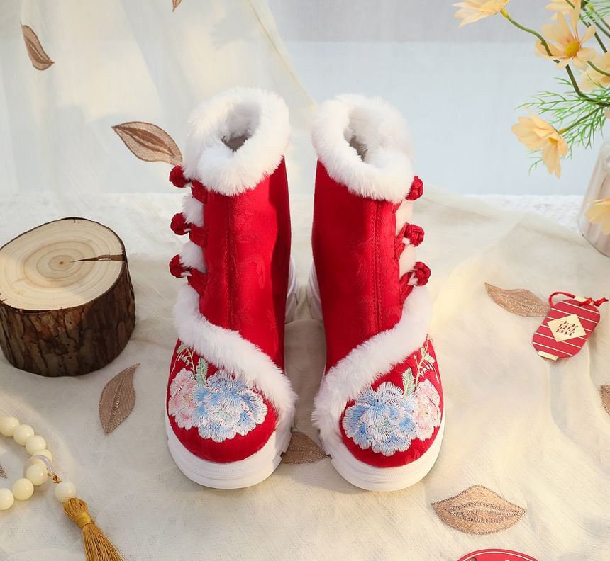 Floral Trim Lace-Up Short Boots Furry Embroidery