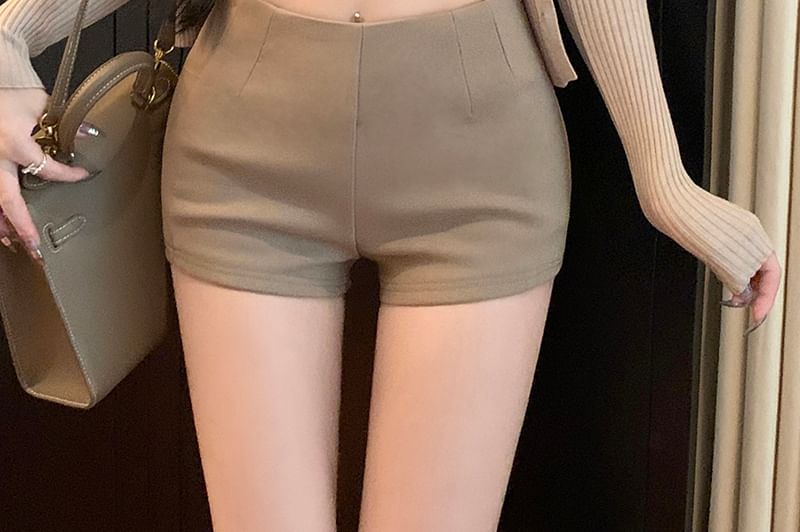 Plain Rise Mid Pants Hot