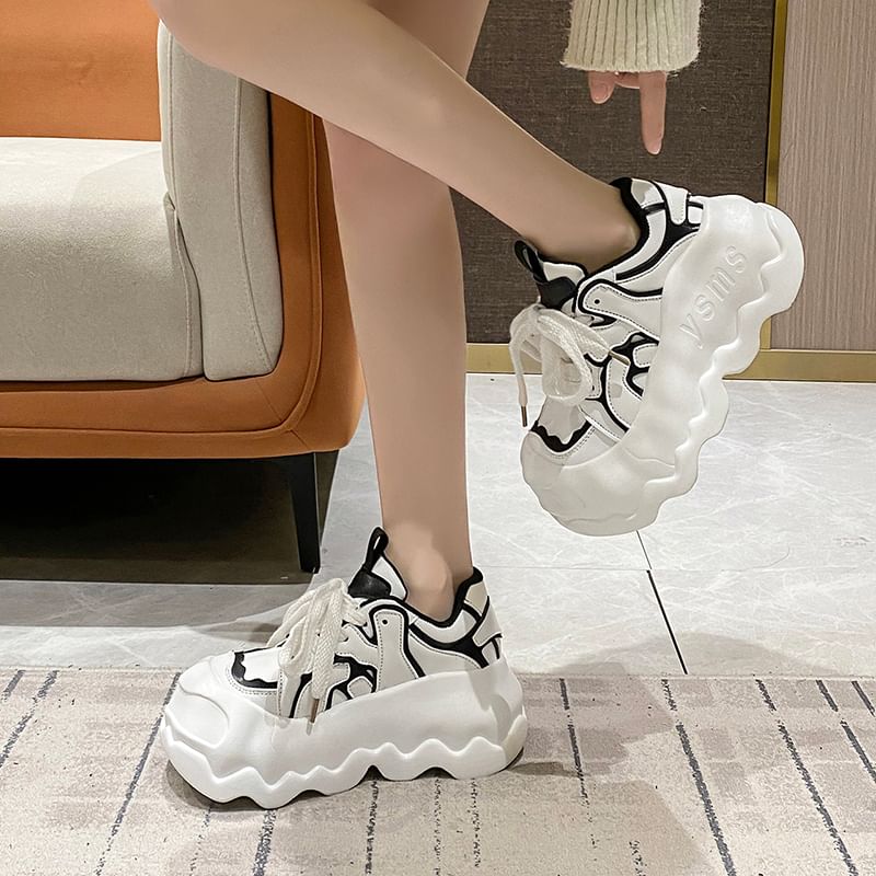 Lace-Up Sneakers Platform Lettering