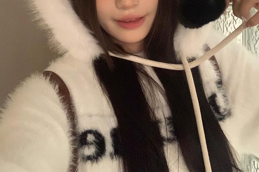 Hat Trapper Fluffy Cat