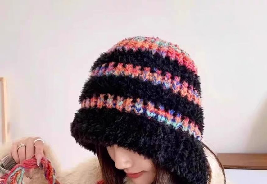 Trapper Fluffy Knit Hat Striped