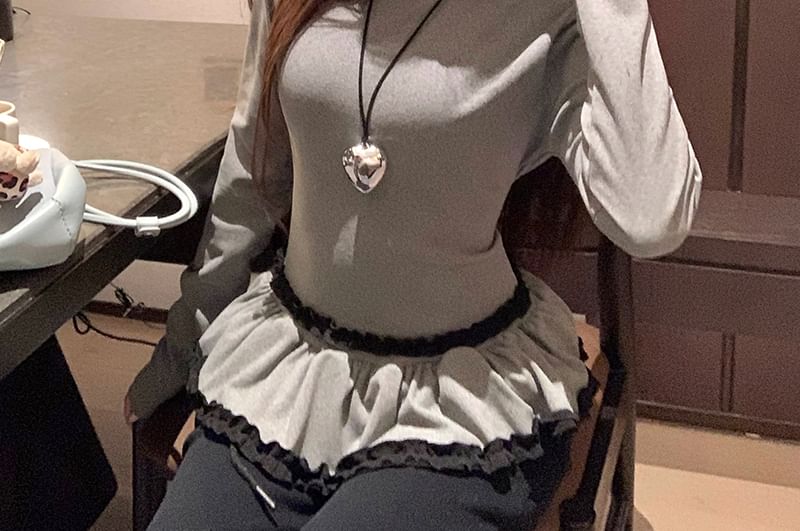 Crewneck Long-Sleeve Top Ruffle Plain