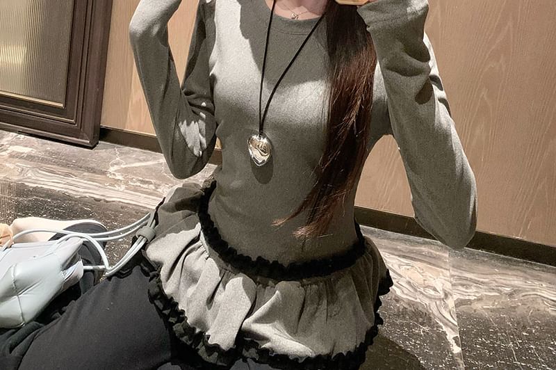 Crewneck Long-Sleeve Top Ruffle Plain