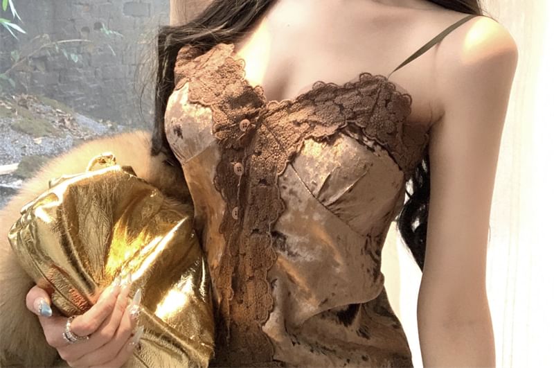 Plain Corp Frill Cami Trim Top