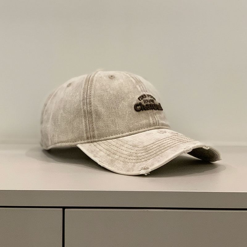 Distressed Washed Cap Embroidered Letter