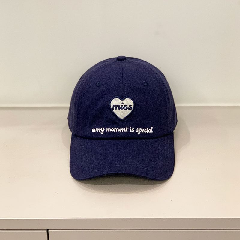 Cap Embroidered Heart