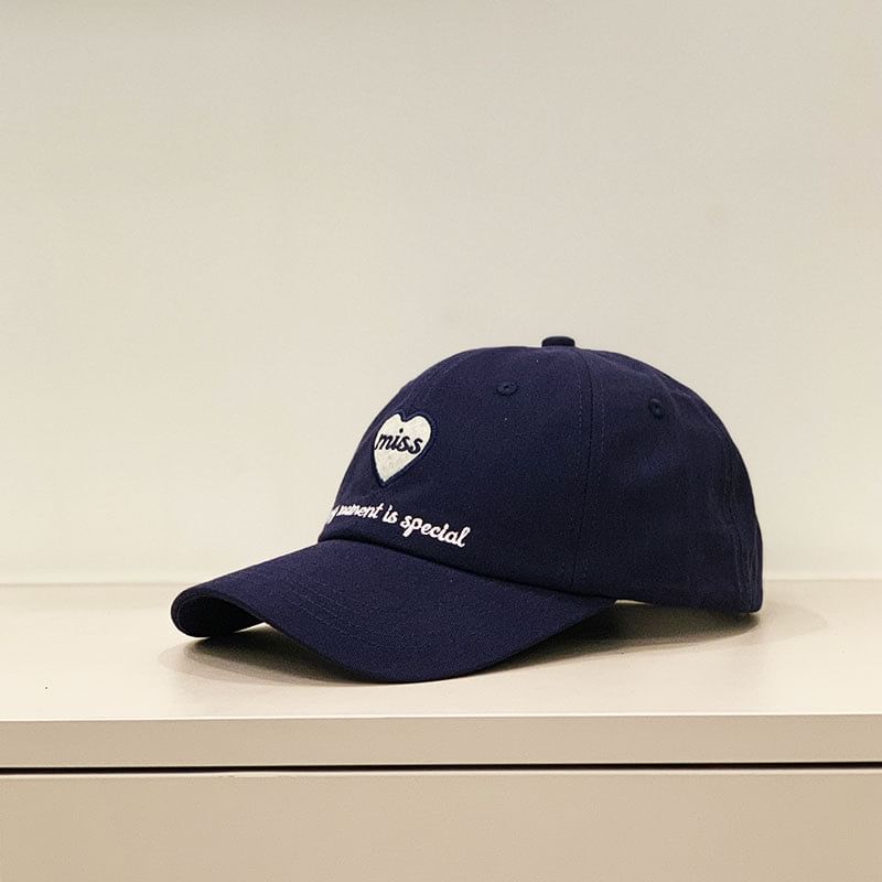 Cap Embroidered Heart