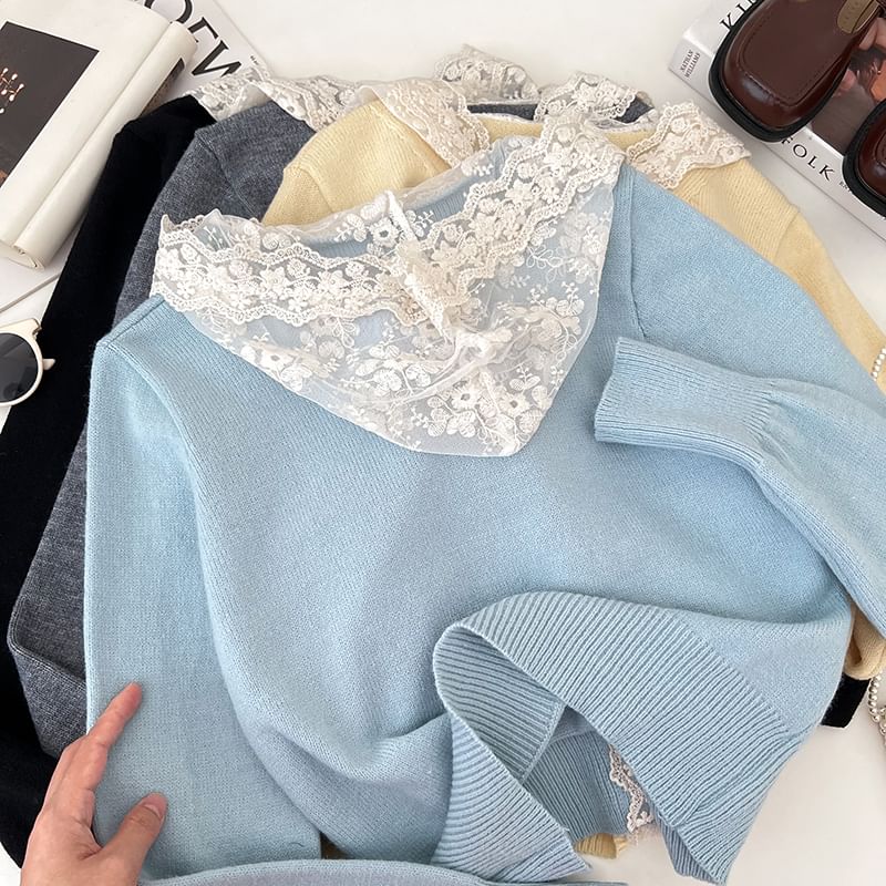 Cropped V-Neck Lace Trim Cardigan