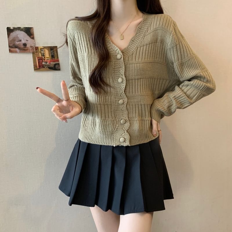 Scallop Trim V-Neck Button Front Plain Cardigan