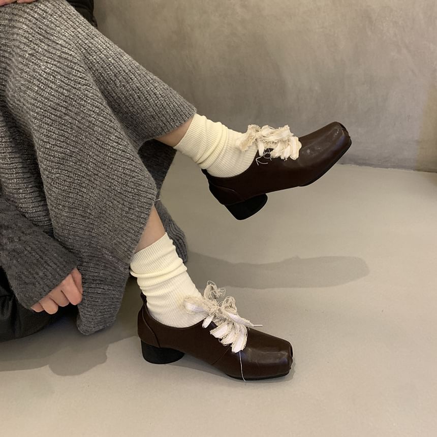 Heel Up Pumps Square Lace Toe Block