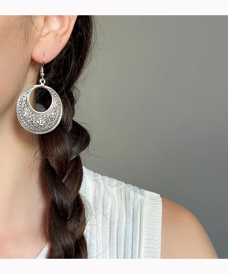 Clip-On / Geometry Drop Earring