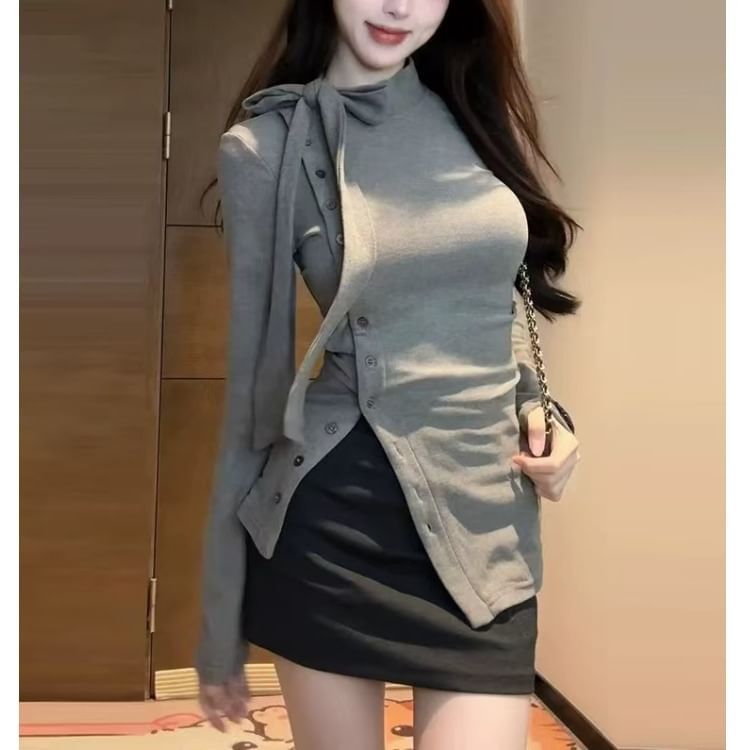 Plain Stand Long-Sleeve Collar T-Shirt Asymmetrical Button-Up