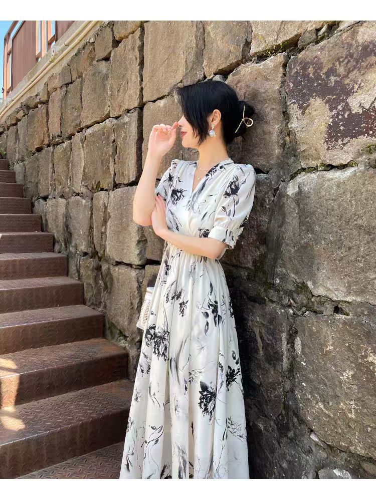 Floral A-Line Print Dress Elbow-Sleeve V-Neck Midi