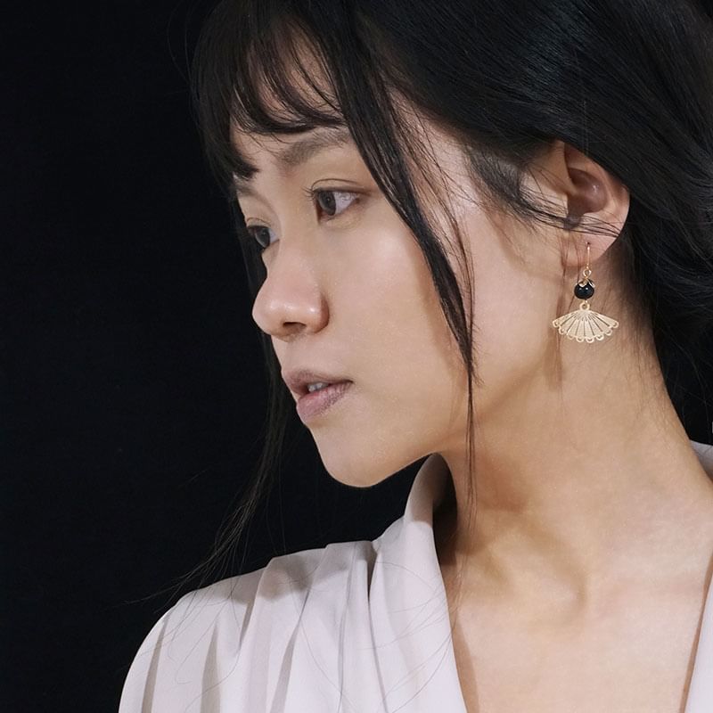 Earring Drop Asymmetrical On Fan Clip /