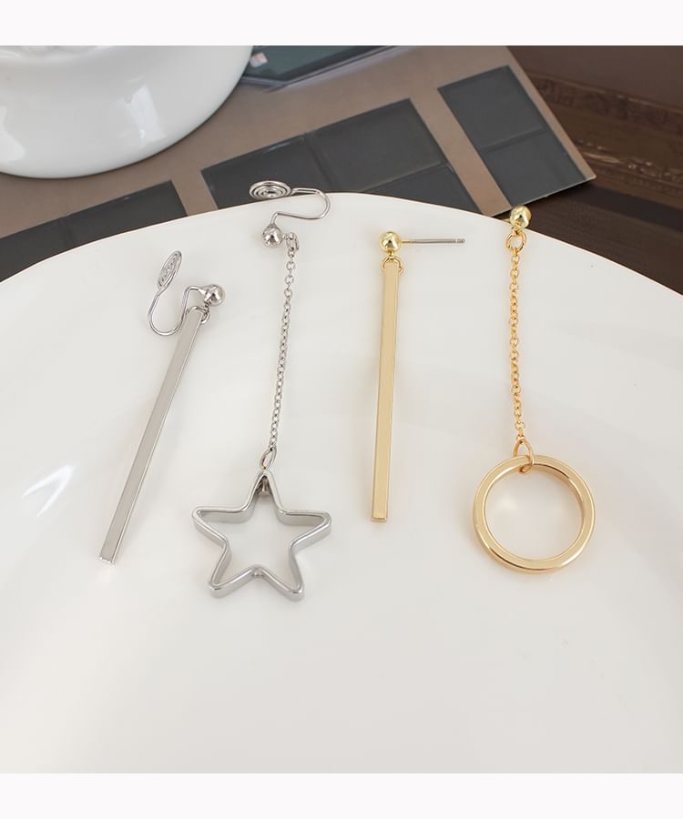 Clip Earring Asymmetrical / Star On Drop