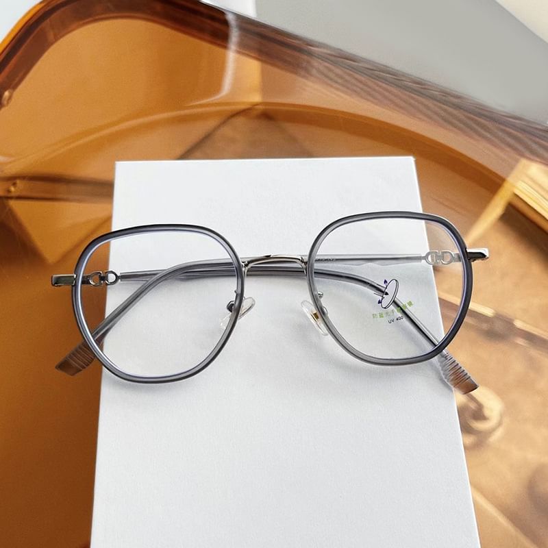 Round Eyeglasses Frame