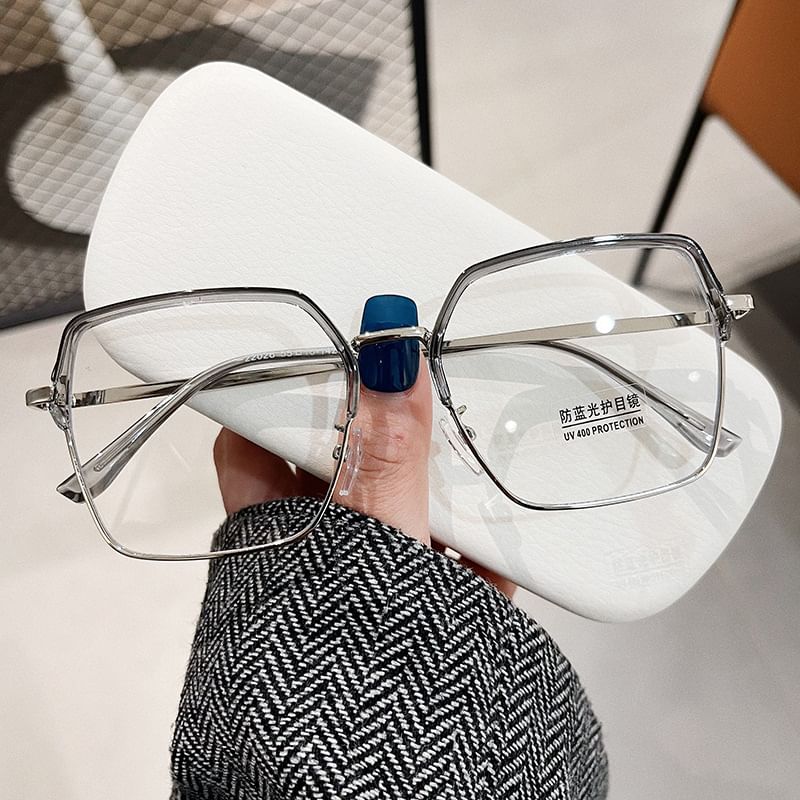 Square Eyeglasses Frame Thin