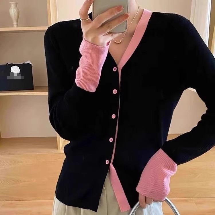 Two-Tone V-Neck Button-Up Cardigan
