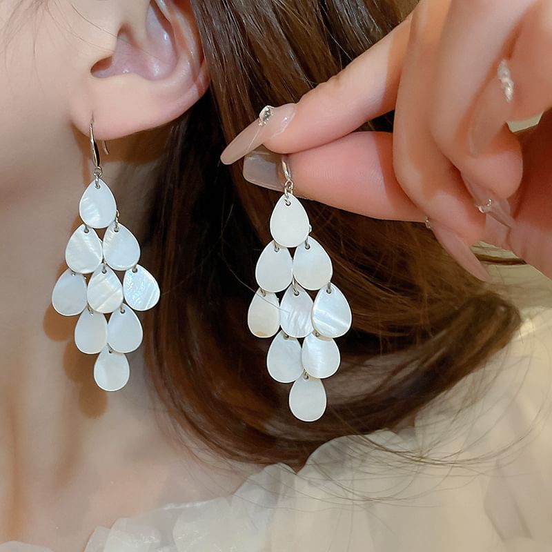 Drop Stud / Flower Pearl Ear Earring Faux