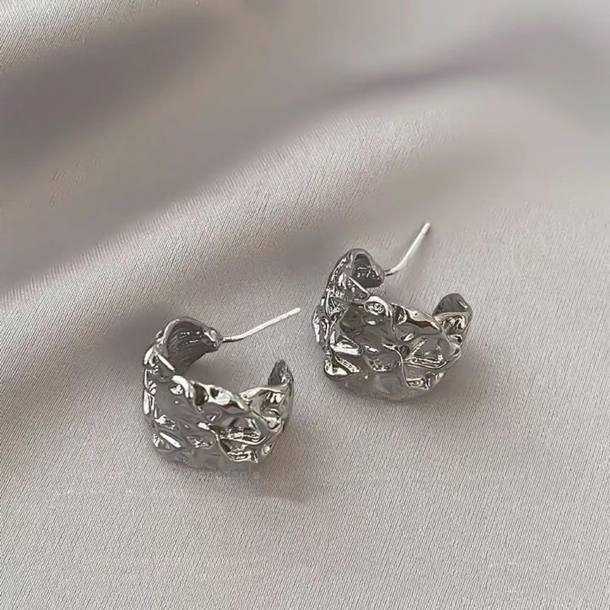 Earring Metal